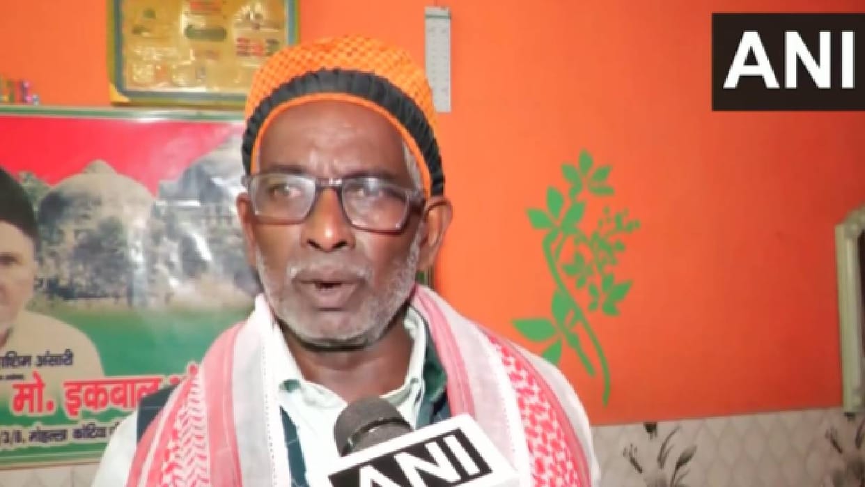 Iqbal Ansari outraged over theft of temple offerings: Says what happened to the deity in Ayodhya has not happe