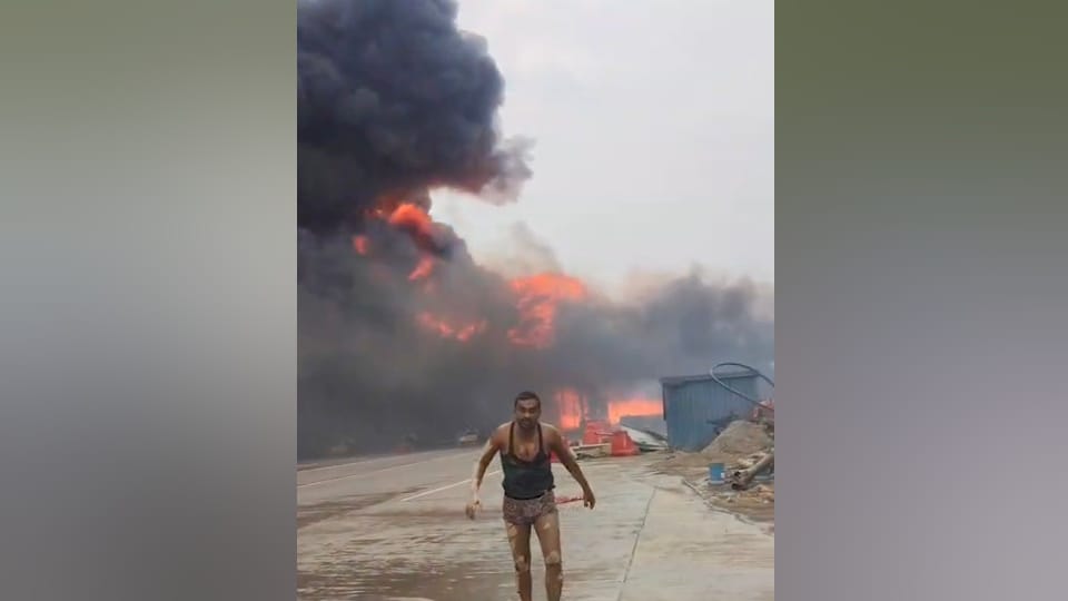 UP News Generator Spark Suspected Behind Toll Plaza Blaze After LPG Tanker Valve Broke Fire Triggered Gas Leak