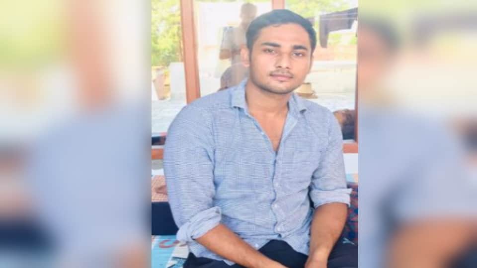 दीपक जावला व आकाश, छात्र