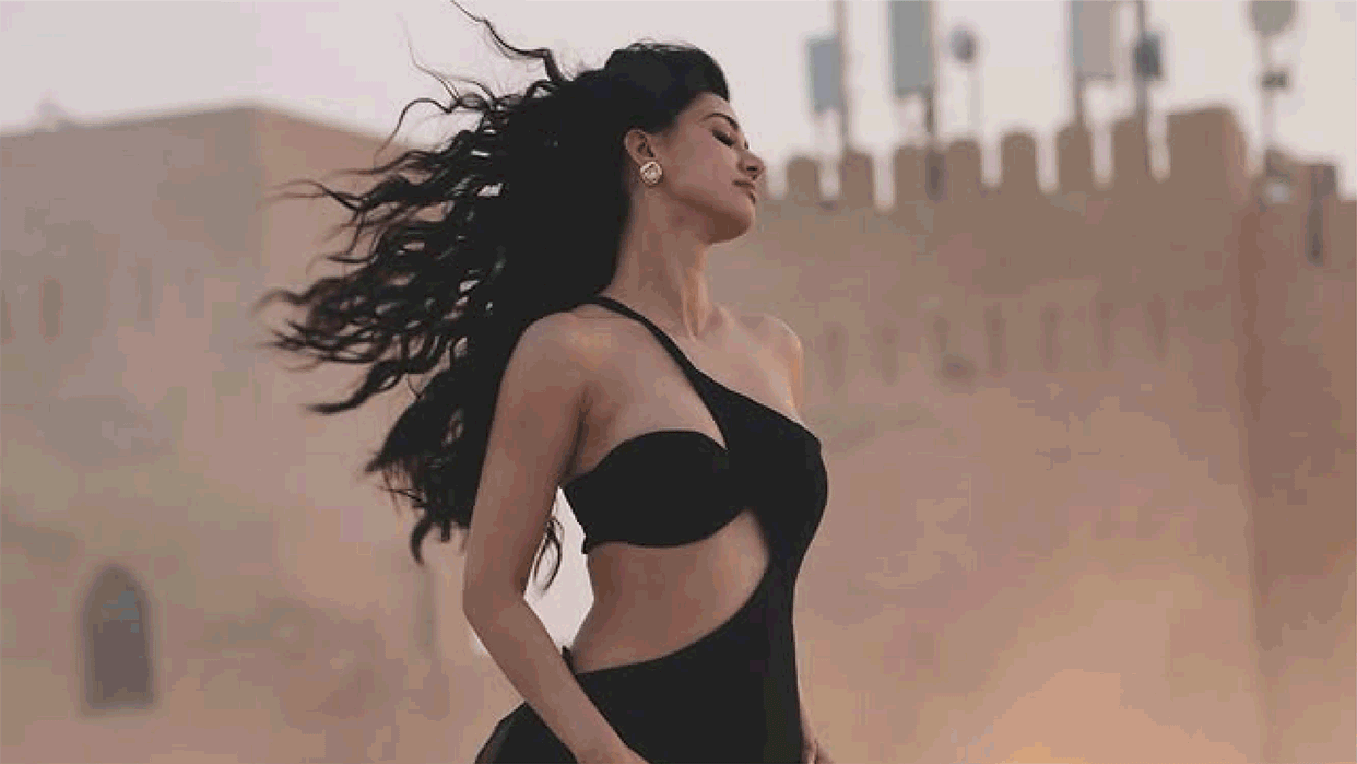 Disha Patani Share Welcome To The Jungle Movie Bts Pictures Fans Praise Glamours Look