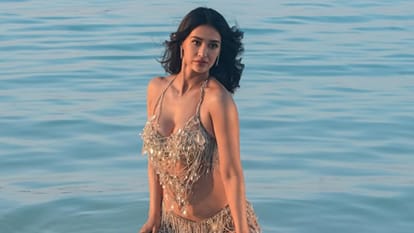 Disha Patani Share Welcome To The Jungle Movie Bts Pictures Fans Praise Glamours Look