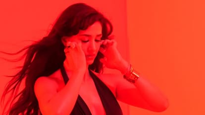 Disha Patani Share Welcome To The Jungle Movie Bts Pictures Fans Praise Glamours Look