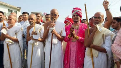 Harshit from Sirodi has embraced Jain Diksha so far 52 people from village adopted asceticism life