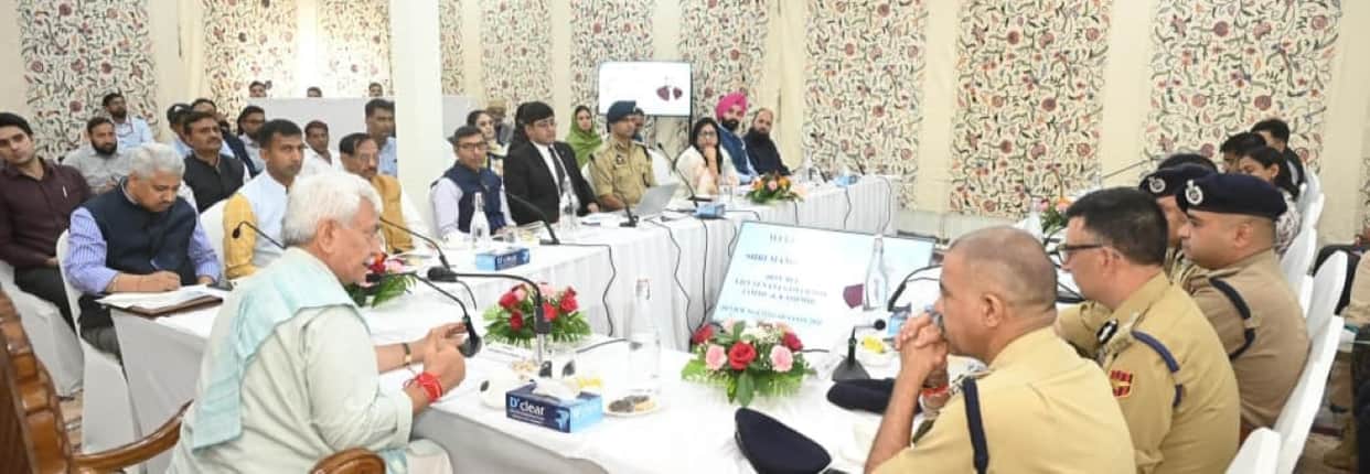 L-G Sinha visits J-K's Ganderbal; reviews infrastructure, security measures for Amarnath Yatra Srinagar