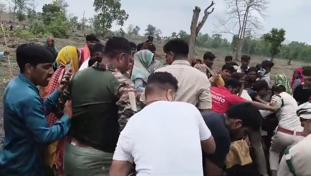 MP: Forest workers who went to stop encroachers were attacked with stones, sticks and axes, ten injured