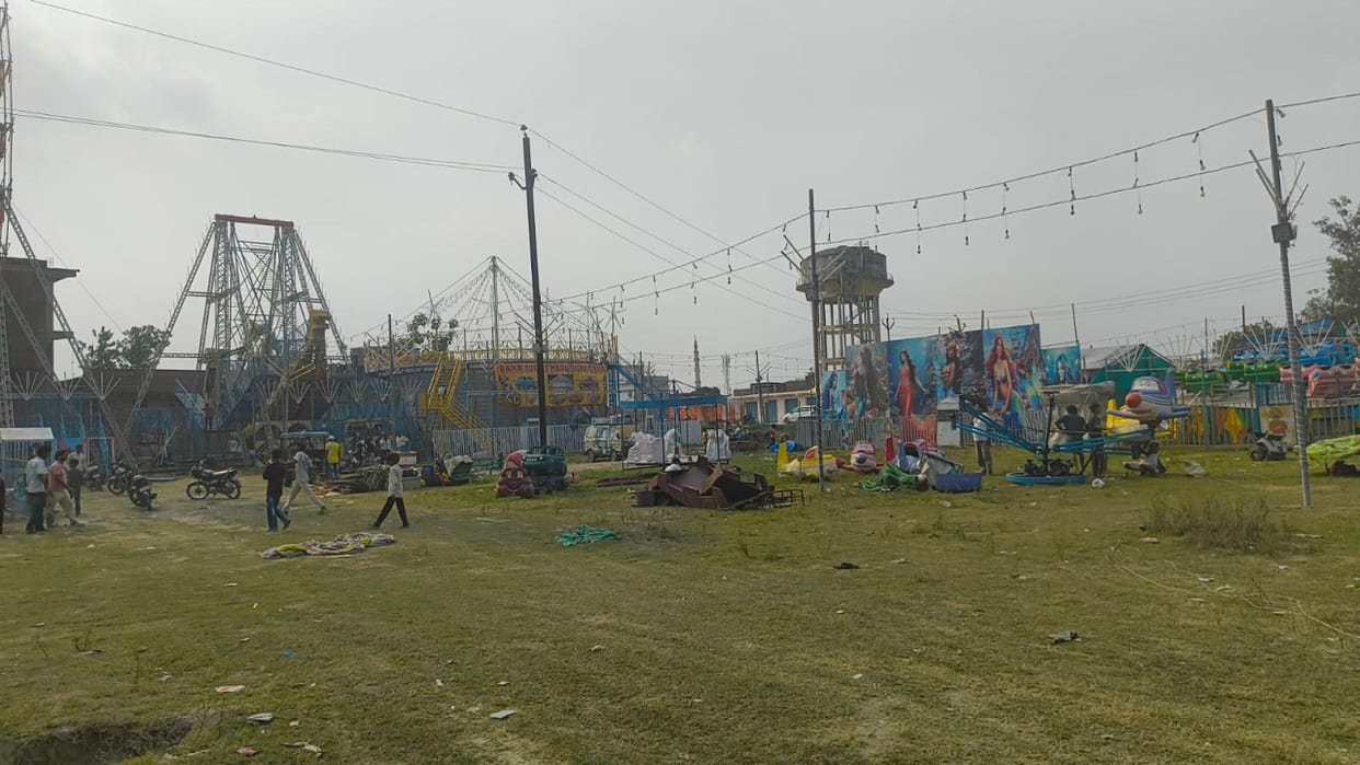 Mehndi Mela held under high tension line danger looms over people in Bareilly