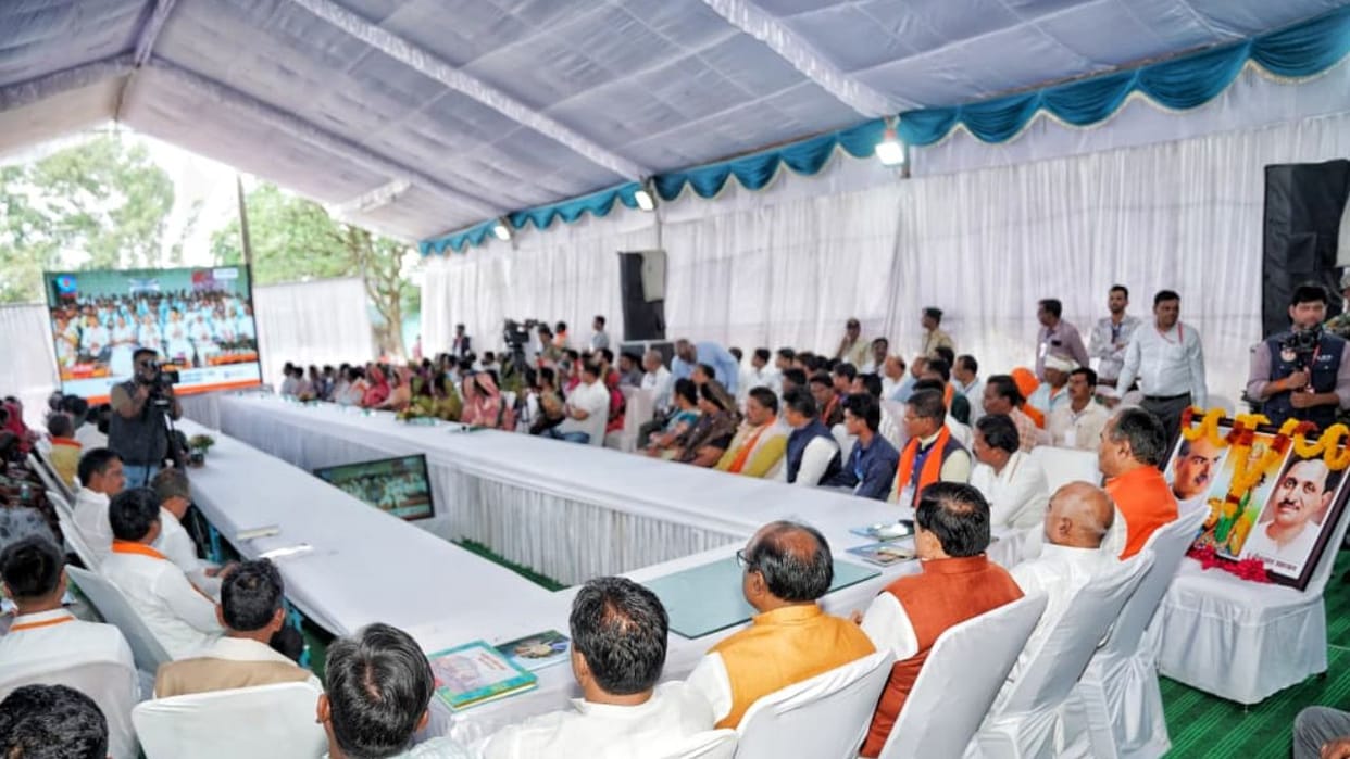 PM praises women of Biaora in 'Mann Ki Baat', says they turned plastic waste into a means to enhance the city'