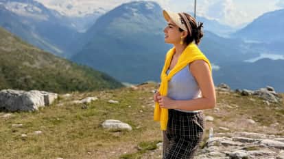 Sara Ali Khan Shares Photos From Switzerland Vacation With her mother amrita singh with Beautiful Caption