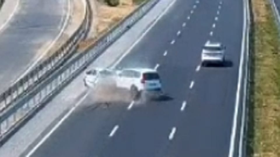 Four killed in accident: Scene of death caught on camera; car driven against traffic on highway