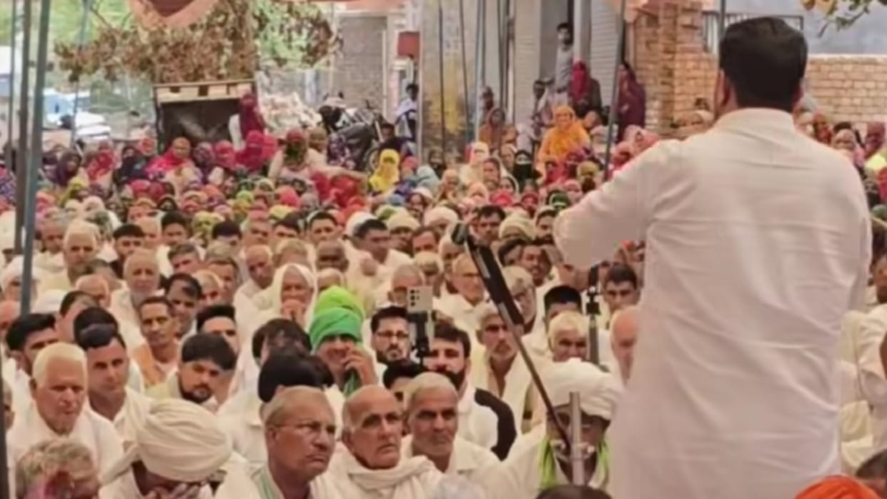 Water dispute in Chanaut village 23 Khaps extend support, urge government to meet demands