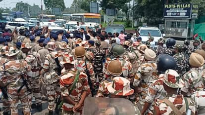 Haridwar News Police stop MLA Umesh Sharma and bheem army workers during gherao Tehri ruckus
