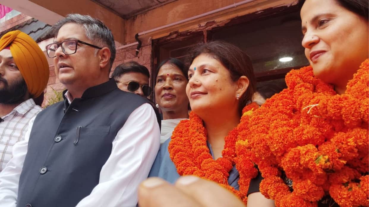 palampur municipal corporation radha sood mayor neelam malik deputy mayor