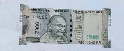 Counterfeit currency making equipment seized from hotel room in faridabad IT engineer arrested