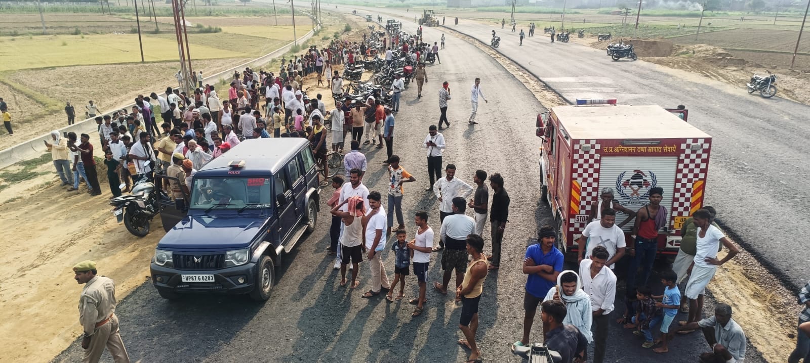Bareilly Plane Crash Trainee Aircraft Hit High-Tension Line, Pilot Escaped as Power Supply Was Off