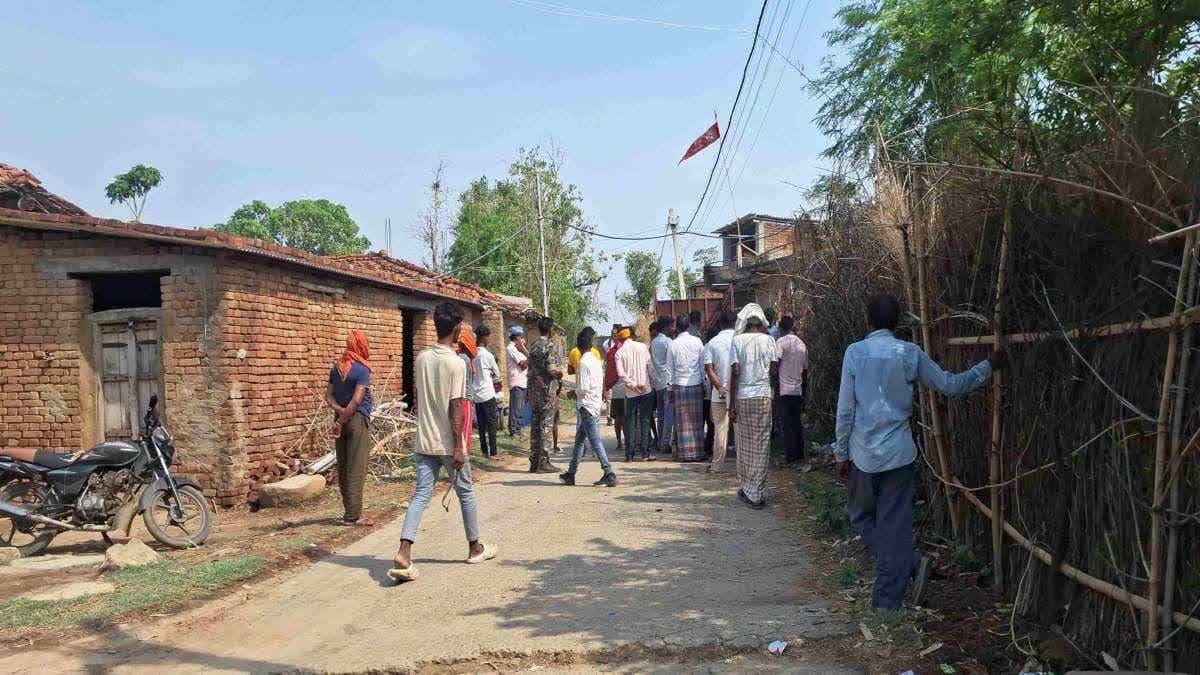 इसी गांव में मचा हड़कंप