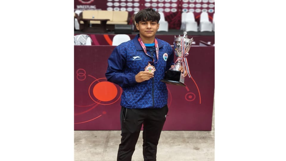 Nisha Mor from Larsauli village in Sonipat won a bronze medal at the Asian Wrestling Championships