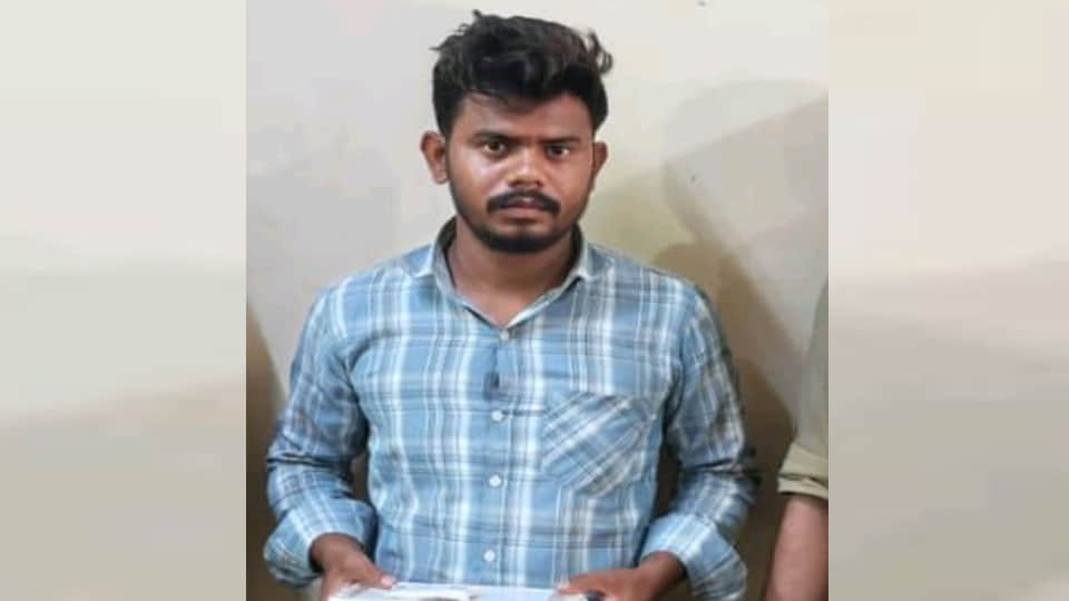 Kanpur: Cash stolen by affixing a plate to the ATM's cash slot; attempt made to strike again