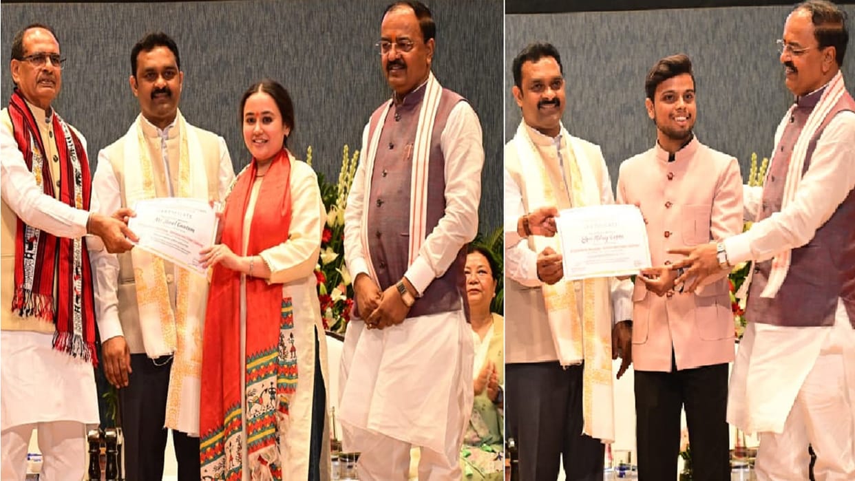 Two youths from UP honored at National Rural Development Conference