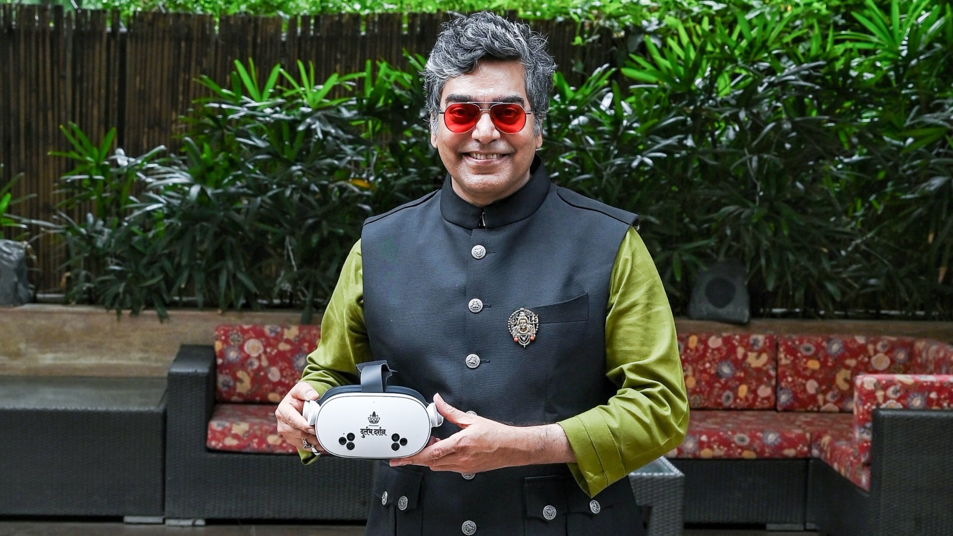 ashutosh-rana-durlabh-darshan-6d-vr-temple-experience-centers-launch