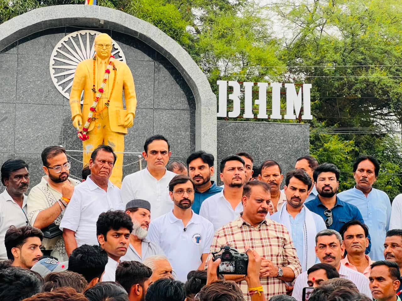 अंबेडकर पार्क में श्रद्धांजलि सभा