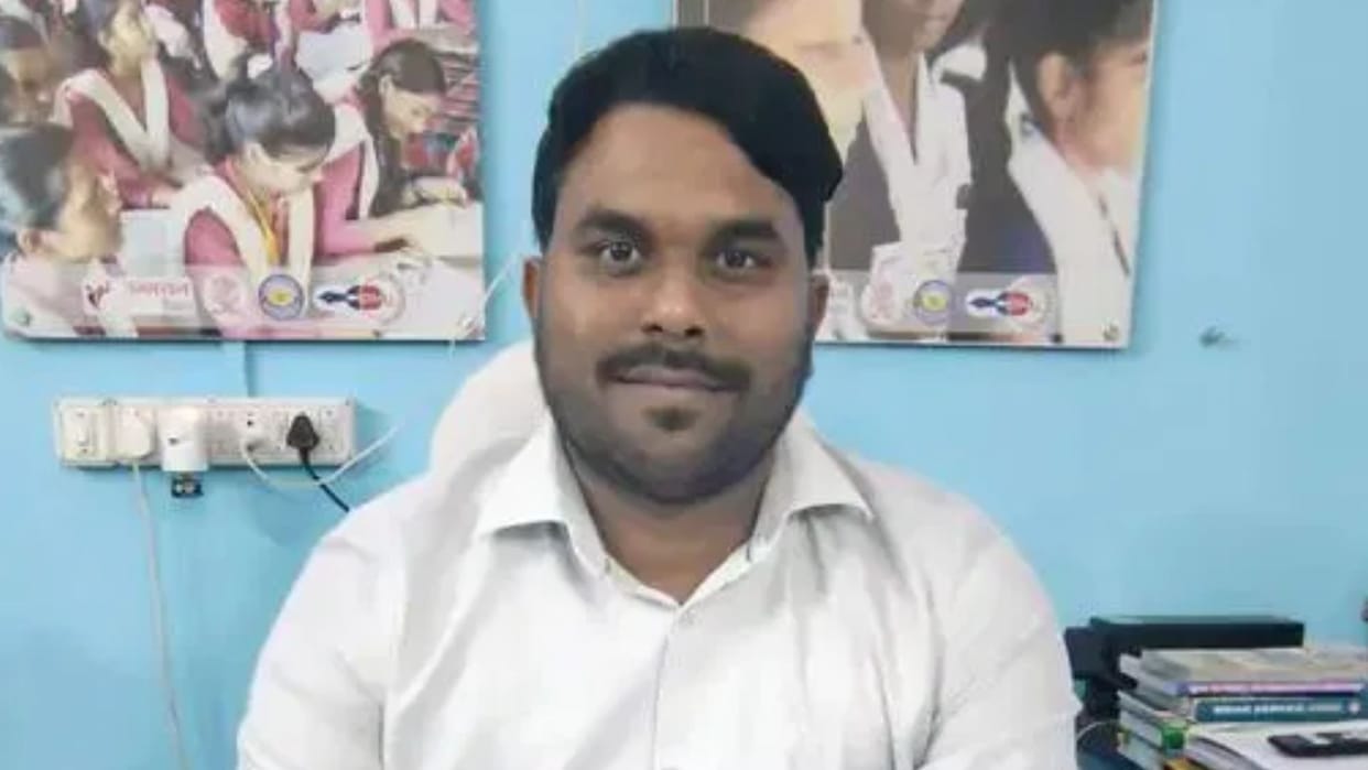 Bihar Education Dept Scam Officer with 27 Lakh Salary Flaunts Crores in Bank Accounts