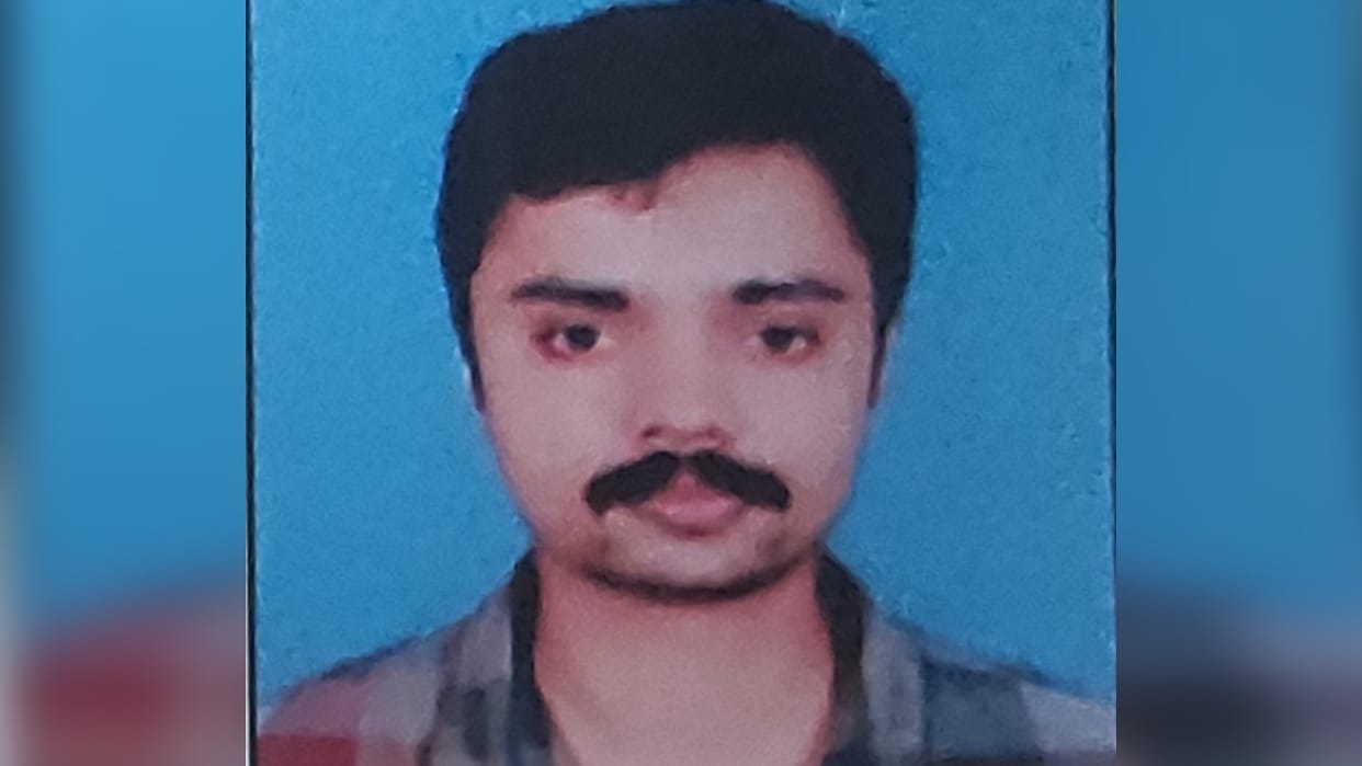 Professor body found on a chair in the Ayurvedic medical college hostel in Bareilly