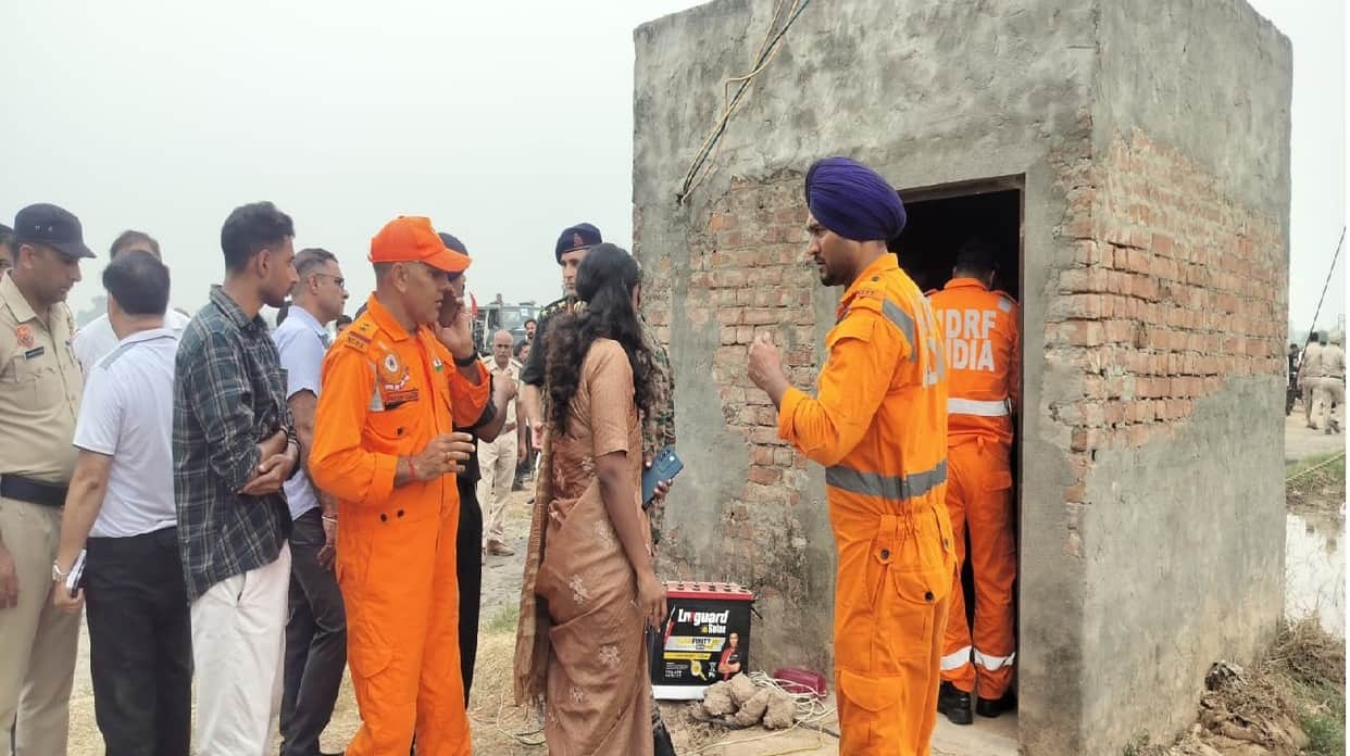 child falls into a 220-foot-deep borewell in Ambala; Army takes charge; rescue operation underway