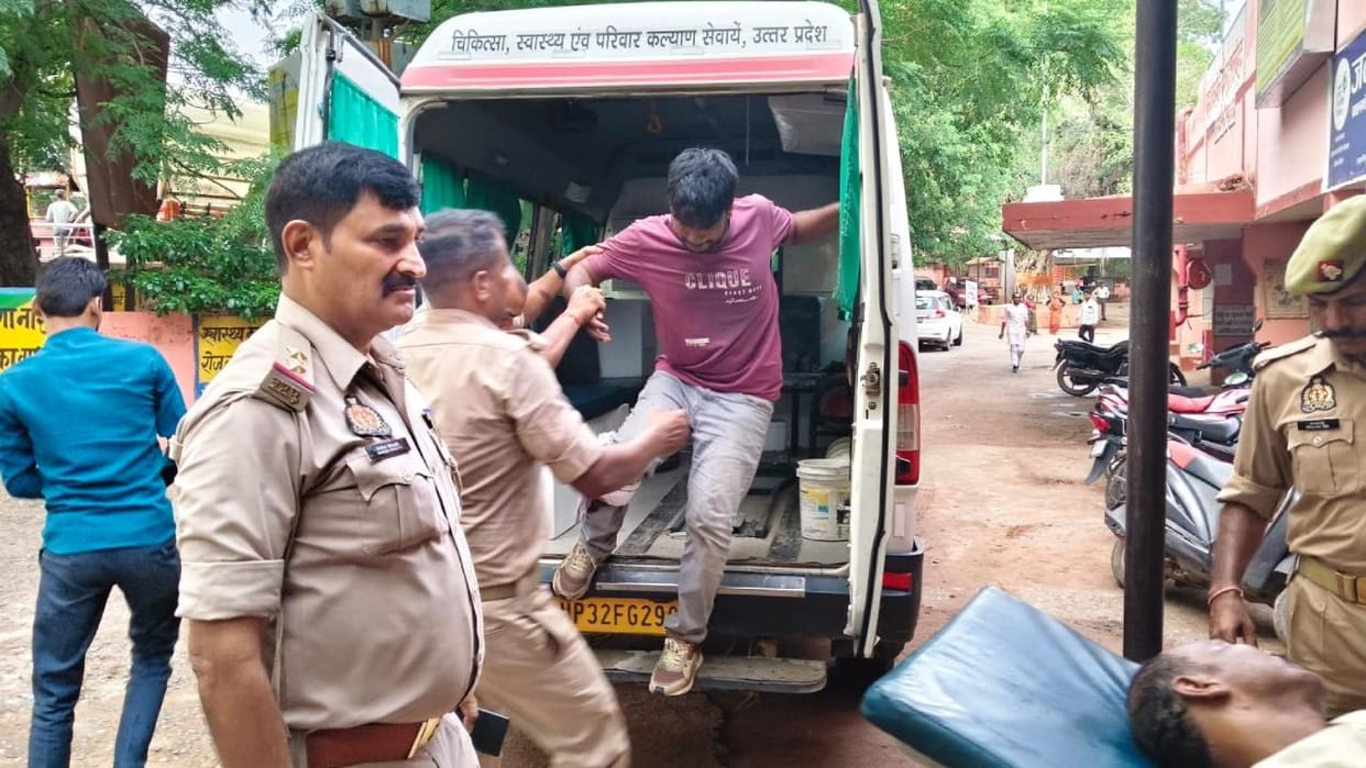 Lalitpur: Two miscreants shot in the leg during a police encounter