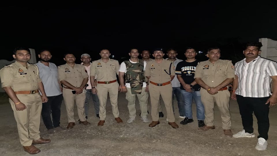 Two Robbers Nabbed in Police Encounter, One Shot in the Leg During Exchange of Fire