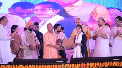 Only two families one from Saifai and the other from Rampur prospered: CM Yogi