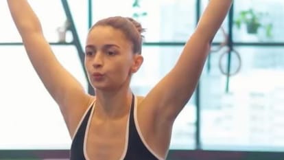 Alia Bhatt share workout video ahead of alpha release celebs like it