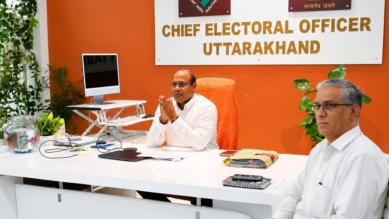 SIR Uttarakhand Divisional Commissioners to now step into the field for SIR review meeting