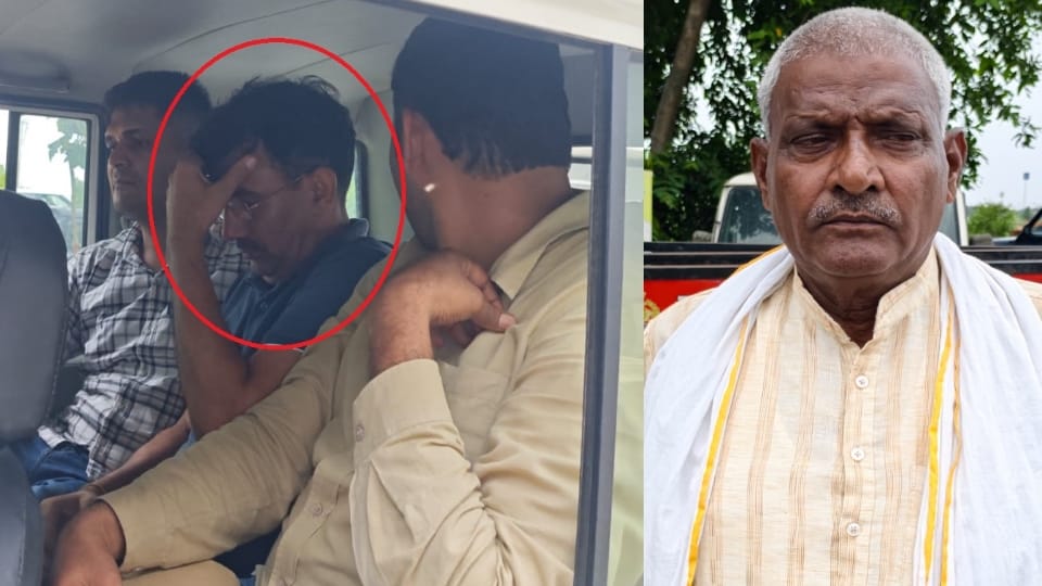 SSI caught taking a bribe: Praveen Sharma tried to flee the police station after tossing the currency notes