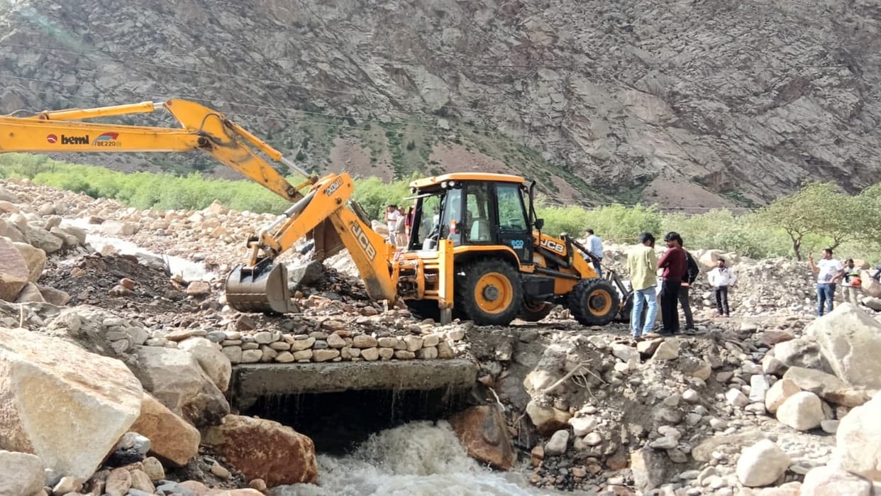 HP Monsoon Season: Leave cancelled for field staff during the rainy season; officials to also take to the fiel