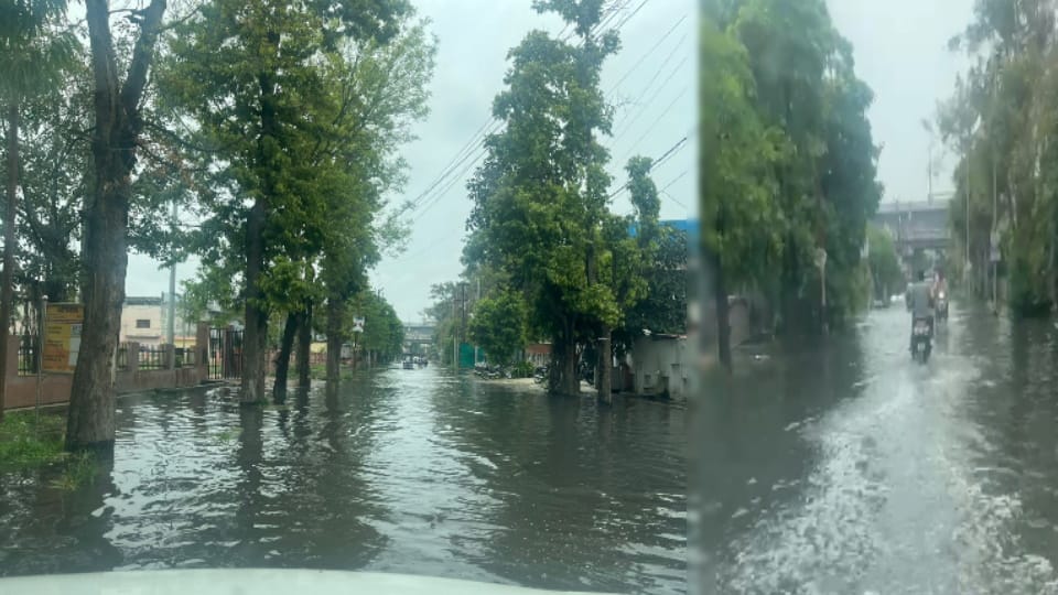 Sports Complex Road Submerged After Rain, Residents of 12 Colonies Face Trouble, Questions Raised on Civic Bod