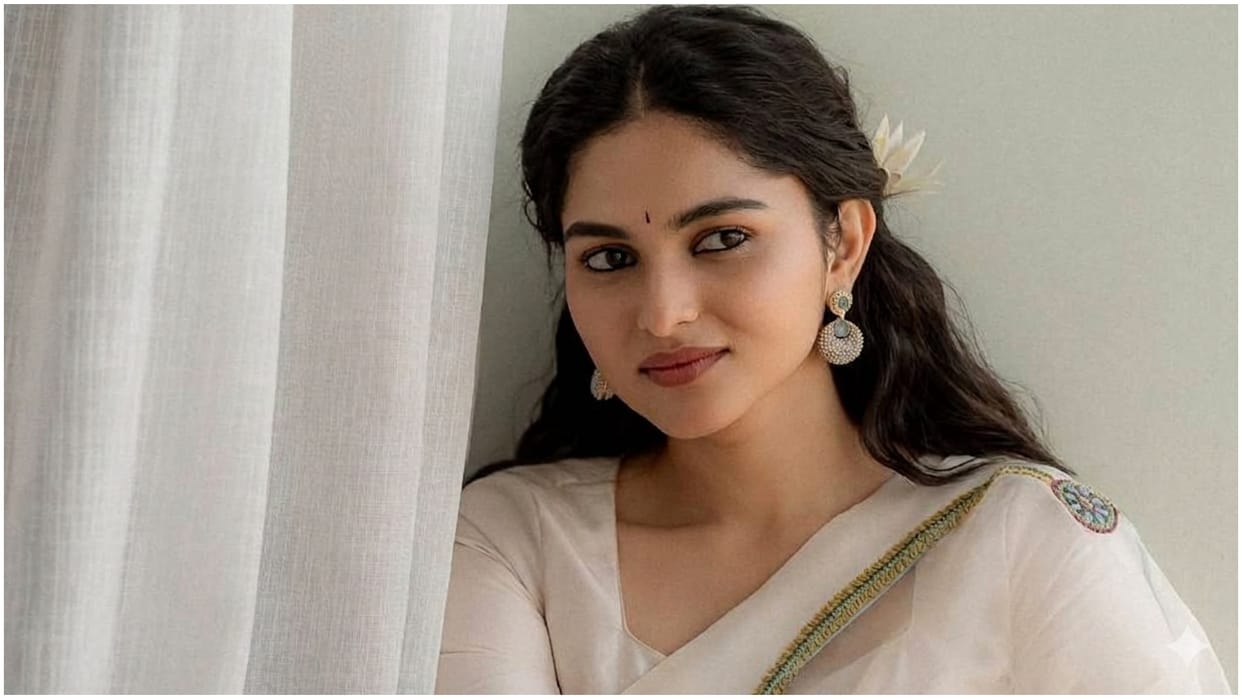 Actress Kayadu Lohar Recalls Hitting Eve Teaser With Stone Says His Head Started Bleeding