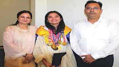 Doctors' Day Special: White Coat Legacy Lives On Across Generations in Meerut
