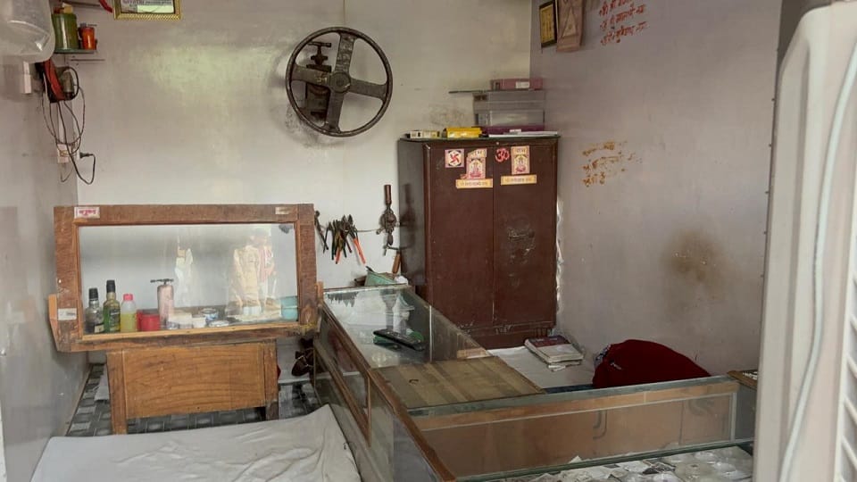 Jeweller fainted upon receiving advance in agra