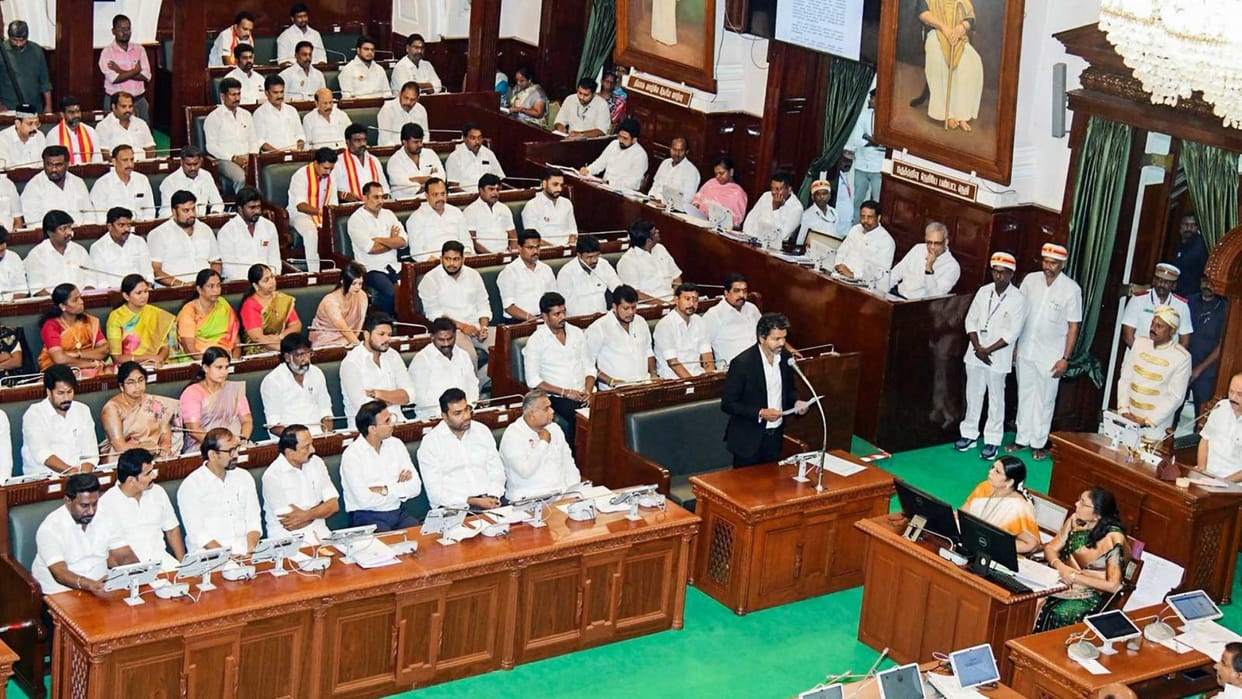 Tamil Nadu MLA N. Elaiyaraja claims Rs 35 crore bribe offer before voting in vidhansabha three arrested