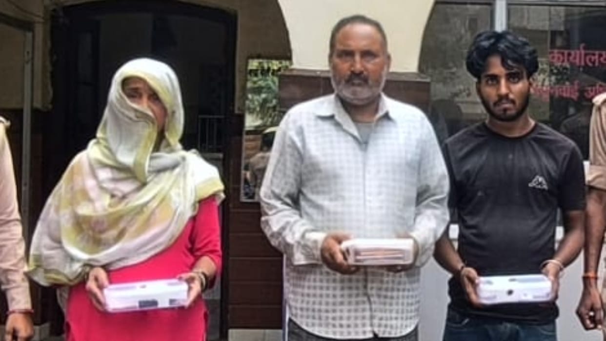 Three members of an interstate gang arrested for fraud involving fake gold in Bareilly