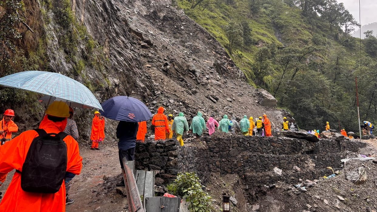 Rudraprayag: Woman pilgrim dies after being hit by a falling stone