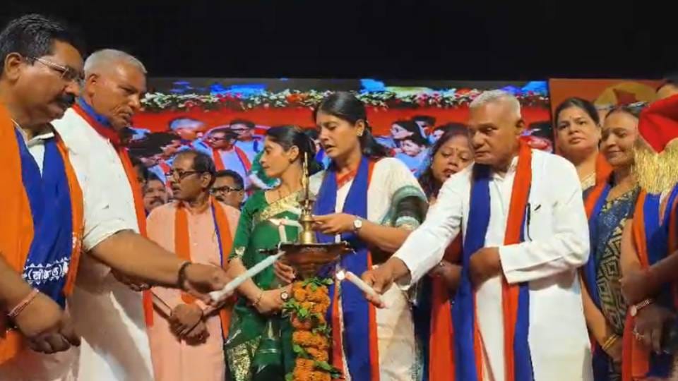 Apna Dal (S) demonstrates its strength on Dr. Sonelal Patel birth anniversary observed as Jan Swabhiman Diwas