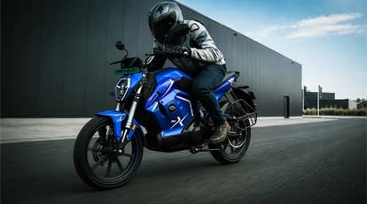 Revolt RVX Electric Motorcycle Launched in India Check Price Range Top Speed Features Specs