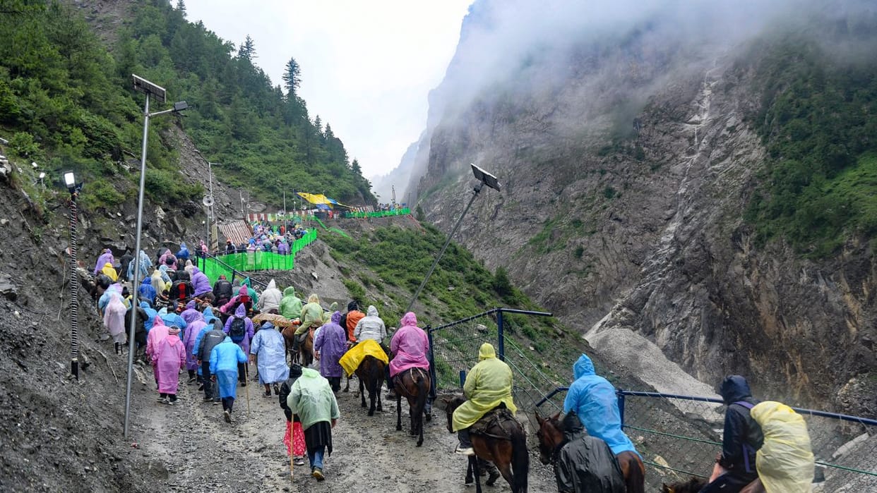 Amarnath Yatra Enthusiasm for the pilgrimage to Baba Barfani outweighs every challenge in jammu
