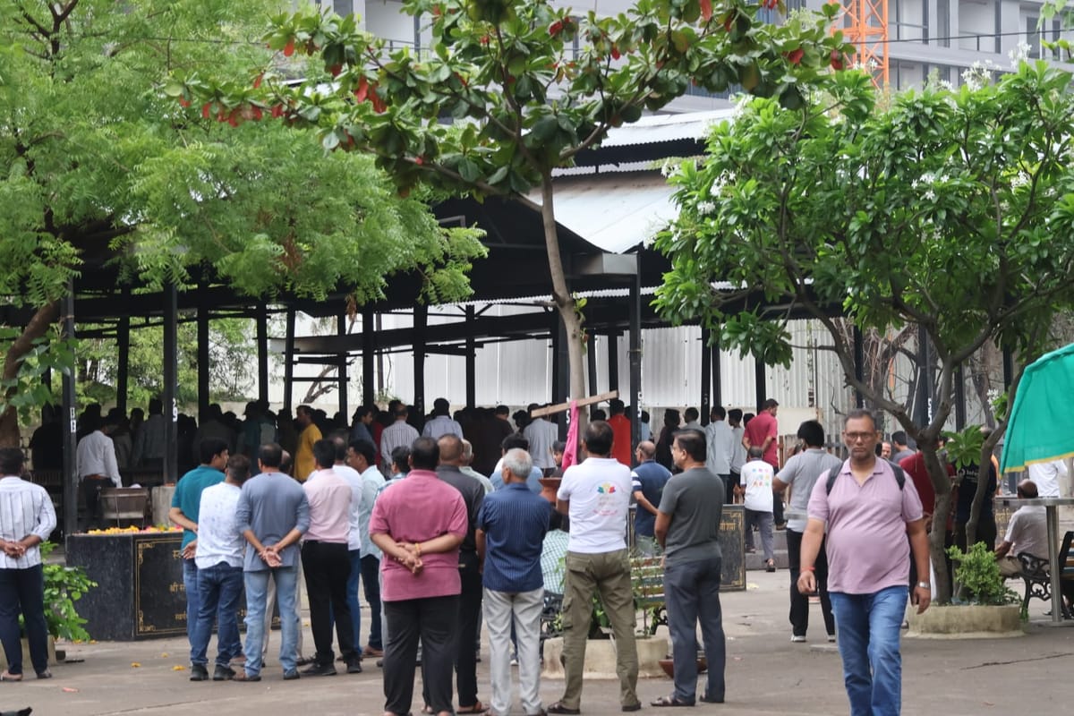 Indore News: दौसा बस हादसे में मृत यात्रियों के शव इंदौर आए, दोनों सरकारों की तरफ मुआवजा तक नहीं मिला