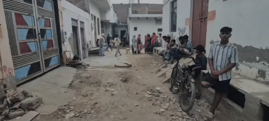 Woman Allegedly Buried Husband Beneath Bathroom Floor Continued Using It Daily