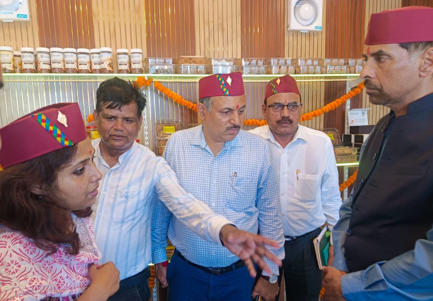 हरिद्वार में हिलांस आउटलेट खुला
