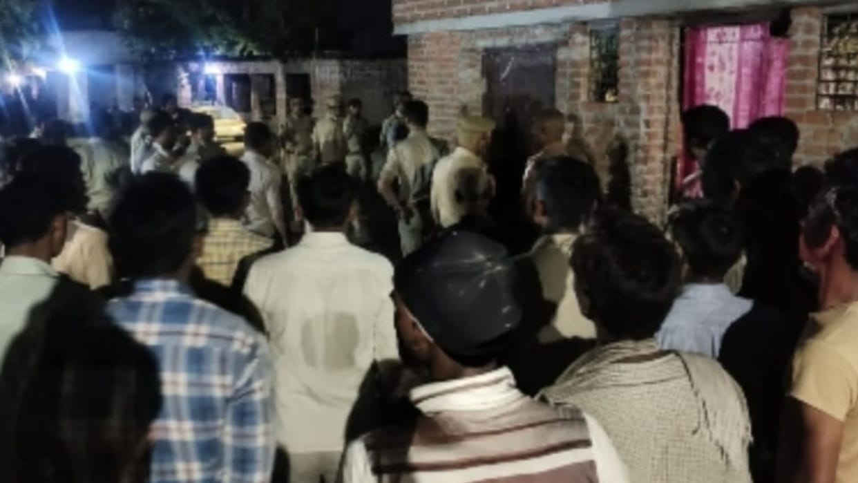 marriage broker found in room of newlywed woman who had come to her parents house in azamgarh