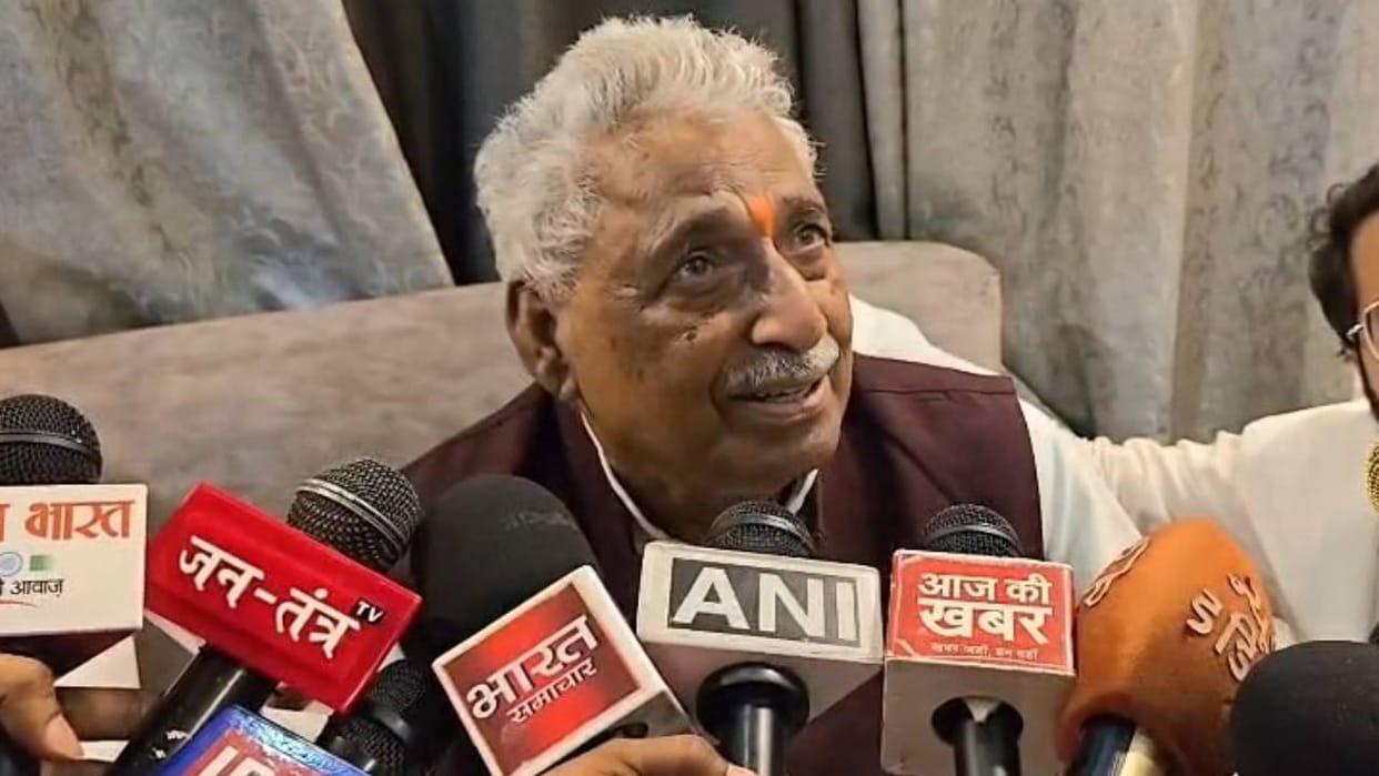 Mata Prasad Pandey demanded a CBI probe into the theft of offerings at the Ram Mandir
