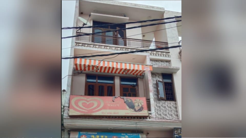 Sam-Aastha Suicide: Blood-Written Message, Love Began in Saharanpur Hospital, Ends in a room After Four Years
